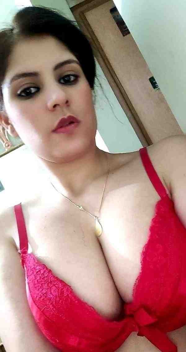 Super hottest new marriage bhabi pics xnxx full nude pics album (1)