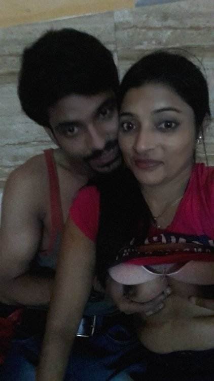 Super horny sexy lover couples indian pprn enjoy nude mms