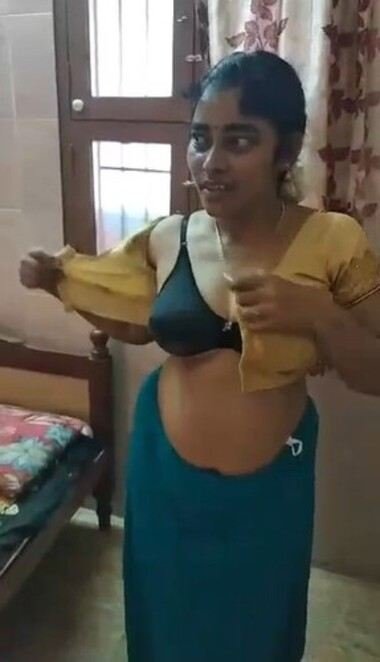 Beautiful Tamil wife indian latest porn make nude video