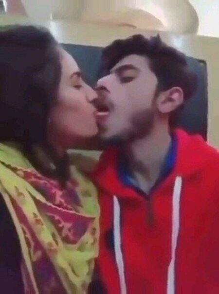 Very horny paki lover couple pron in pakistan hard fuck