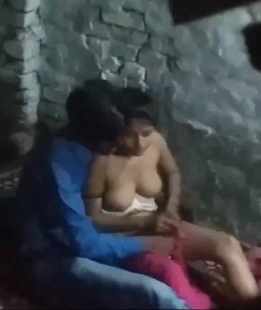 Village muslim girl new desi xxx fucking lover outdoor