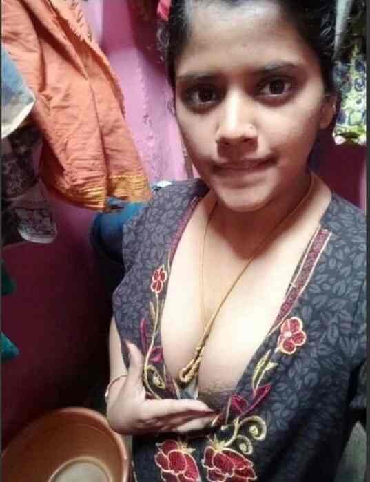 Beautiful mallu tamil big boobs girl pornpictures all nude pics (3)