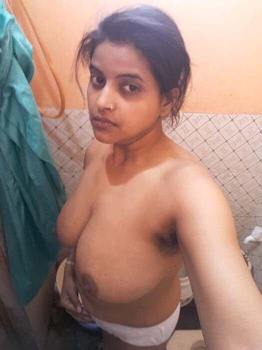 Very beautiful big boobs bhabi sexy nudes all nude pics (2)