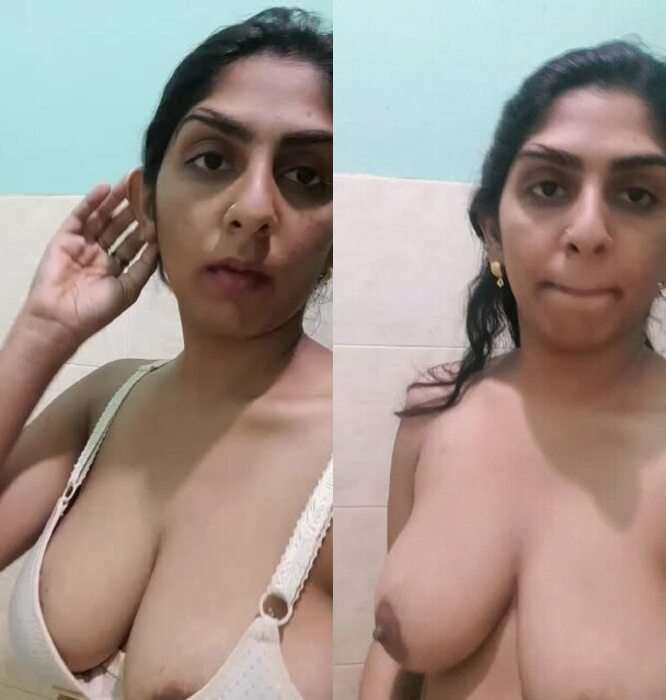Very beautiful sexy xxx hindi bhabhi show nude video mms
