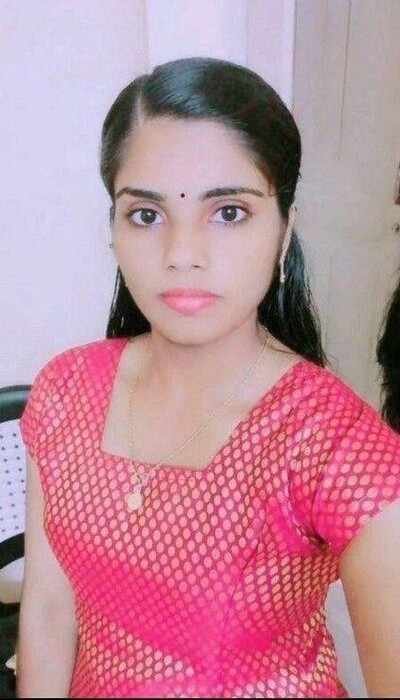 Very cute tamil 18 babe pornpictures all nude pics gallery (1)