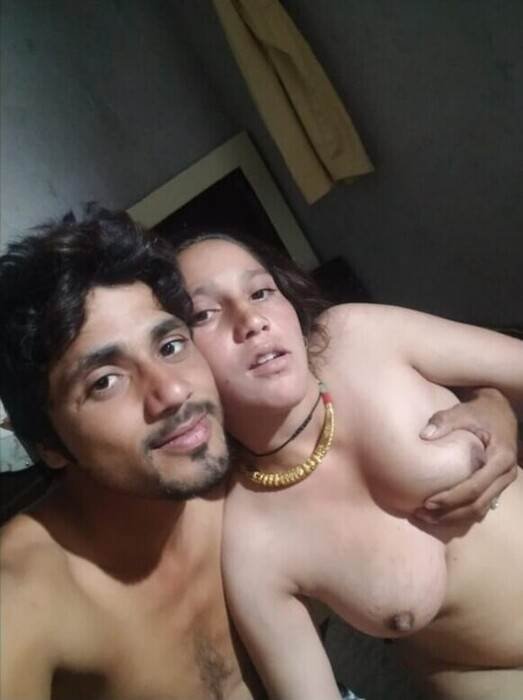Very horny paki lover couple nude selfie all nude pics album (2)