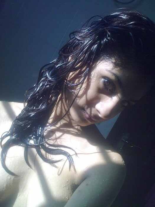 Very hot desi 18 girl nude pics all nude pics albums (1)