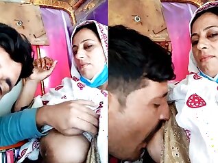 Sexy mature paki aunty pakistani xnxx boobs sucking mms pron