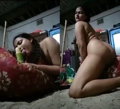 Very-horny-village-girl-desibhabhisex-enjoy-with-toy-nude-mms.jpg