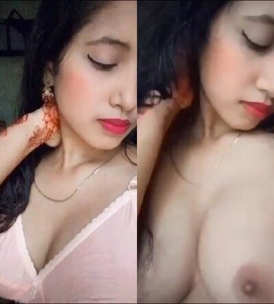 Extremely-cute-lovely-babe-indian-best-xxx-showing-tits-mms-HD.jpg