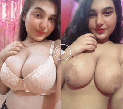 desi-panu-Super-hottest-girl-show-very-big-boob-viral-mms.jpg
