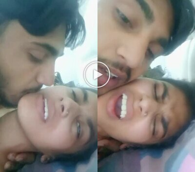 xx-desi-indian-horny-college-18-girl-painful-fuck-bf-moans.jpg