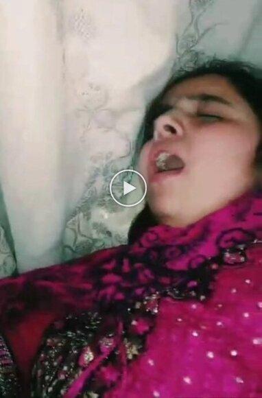 Super-beautiful-paki-babe-pakistani-sexy-clips-painful-fuck-bf.jpg