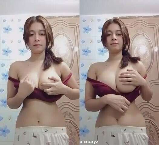 Super-cute-18-babe-hxmaster-pakistani-nude-live-mms-HD.jpg