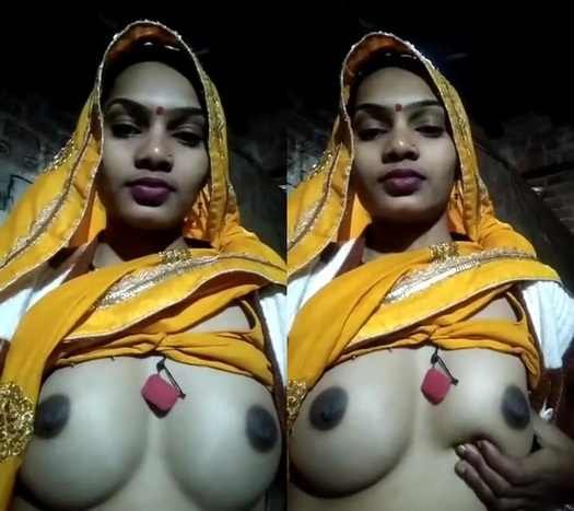 Village-sexy-big-tits-bhadbhabie-xxx-nude-show-HD.jpg