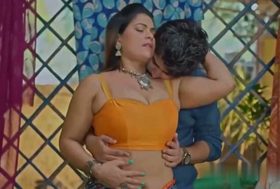Beautiful-hot-bhabi-sex-muskan-agarwal-live-sex-clip.jpg