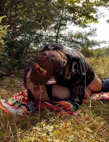 College-teen-babe-freexxx-hard-fuck-uncle-outdoor.jpg