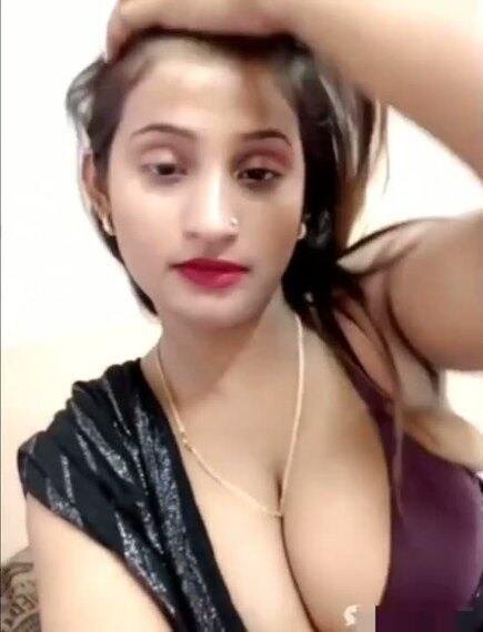 Hottest-big-boobs-tanker-hindibhabisex-nude-live-HD.jpg